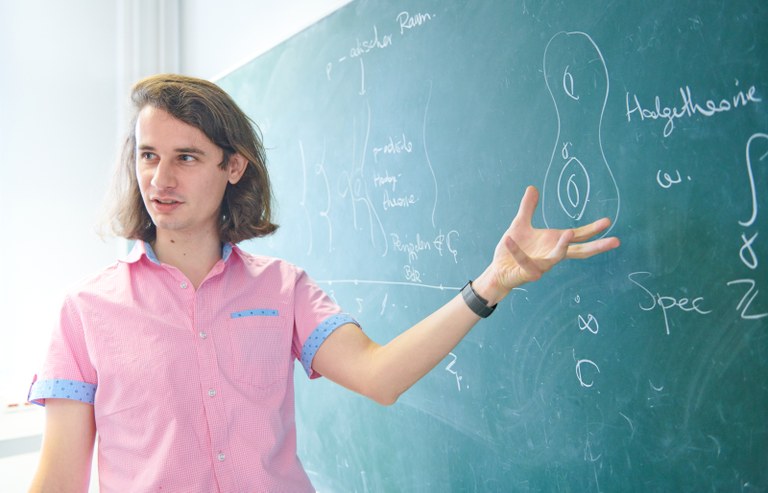 uni_vl_PeterScholze_220618_046.jpg